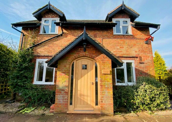 2 Bedroom Detached House To Rent In Icknield Street, Birmingham, B38