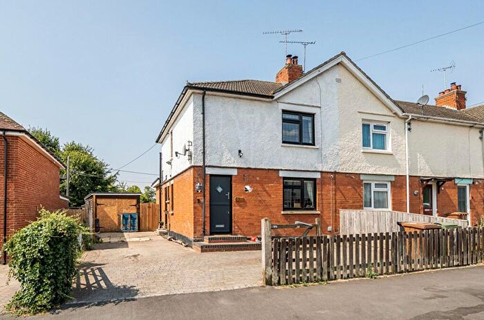 2 Bedroom End Of Terrace House For Sale In Hedges Close, Shipton Bellinger, Tidworth, SP9