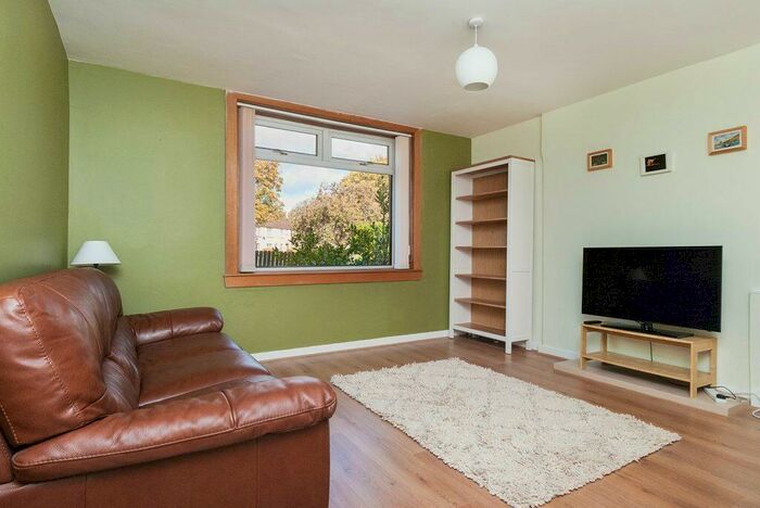 Property To Rent In L &#; Whitson Road, Edinburgh, EH11