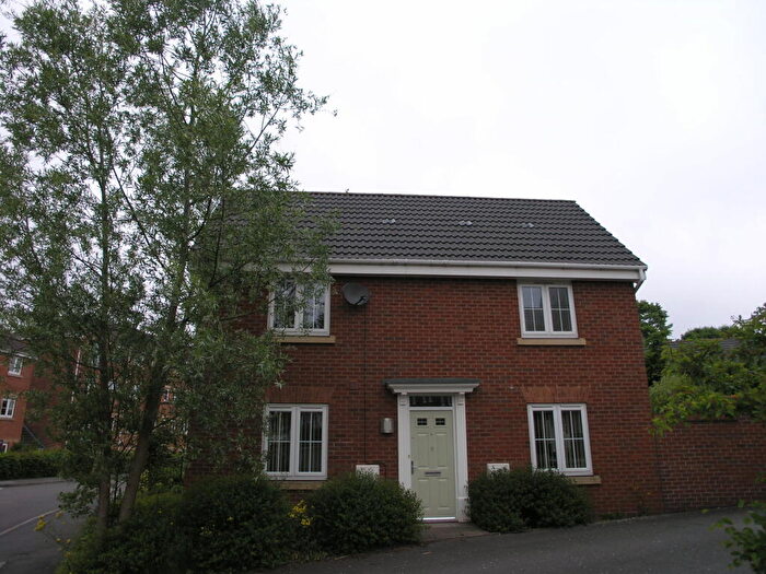 3 Bedroom Semi Detached House To Rent In The Breeze, Brierley Hill, DY5