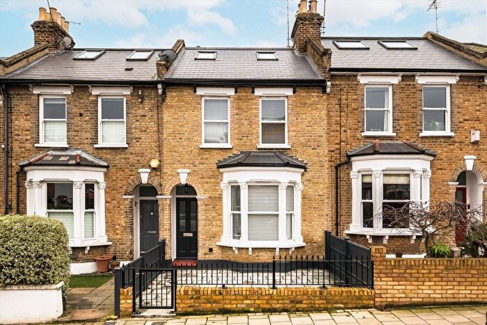 4 Bedroom Property For Sale In Dunstans Road, East Dulwich, SE22
