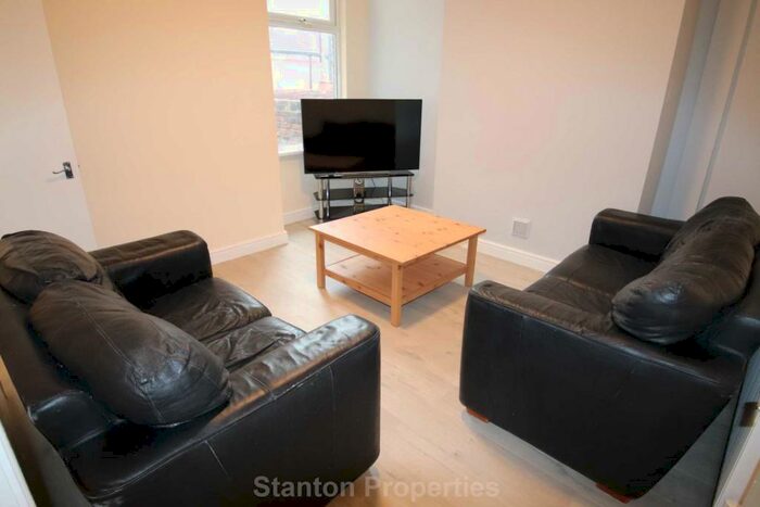 3 Bedroom End Of Terrace House To Rent In See Video Tour, &# Pppw, Moseley Road, Fallowfield, M14