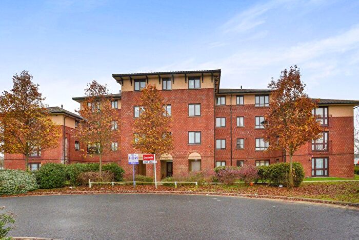 2 Bedroom Flat To Rent In Moorgate, Milton Keynes, MK6