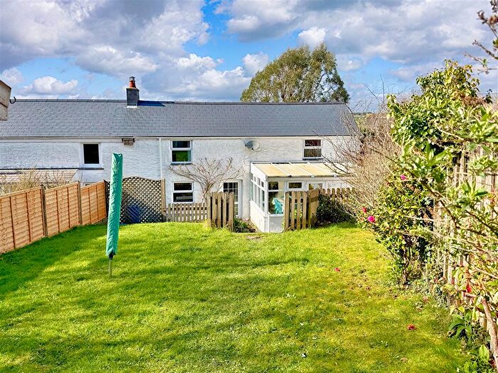 2 Bedroom Semi Detached House For Sale In Frogpool, Nr Perranwell Station, Truro, TR4