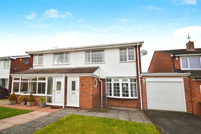 3 Bedroom Semi-Detached House To Rent In Glebe Close, Coton-in-the-Elms, Swadlincote, Derbyshire, DE12