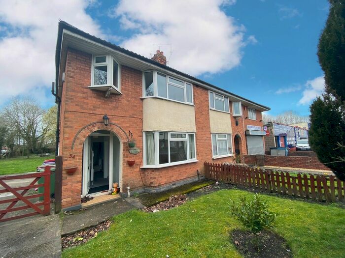 3 Bedroom End Of Terrace House To Rent In Priorslee Road, Telford, TF2