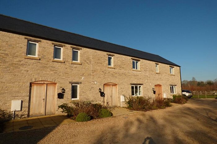 3 Bedroom Terraced House To Rent In Weald, Bampton, OX18