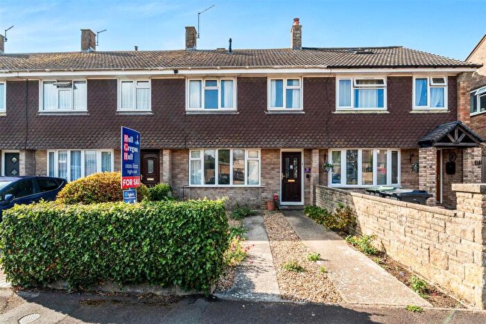 3 Bedroom Terraced House For Sale In Croft Road, Portland, DT5