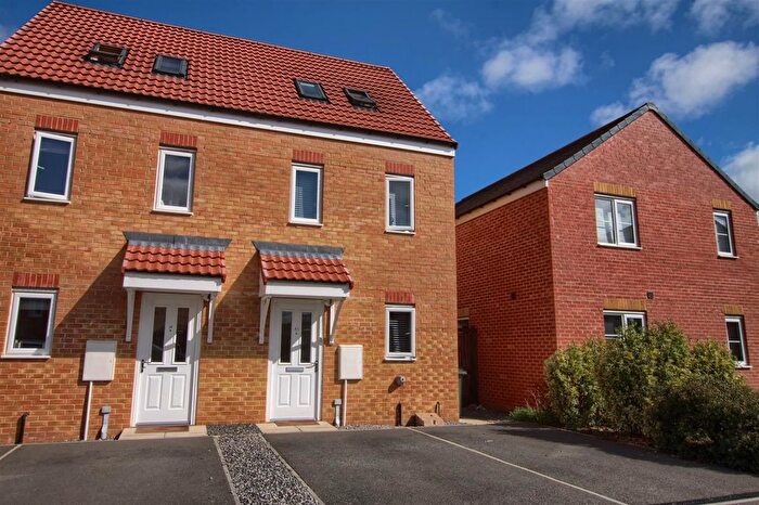 3 Bedroom Semi-Detached House To Rent In Bancroft Drive, Ingleby Barwick, TS17