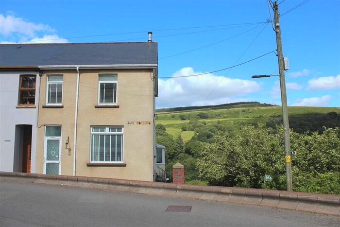 3 Bedroom End Of Terrace House To Rent In Church Street, Ynysybwl, Pontypridd CF37