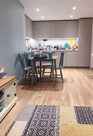 1 Bedroom Apartment To Rent In Castleton House, London, London, London, NW9