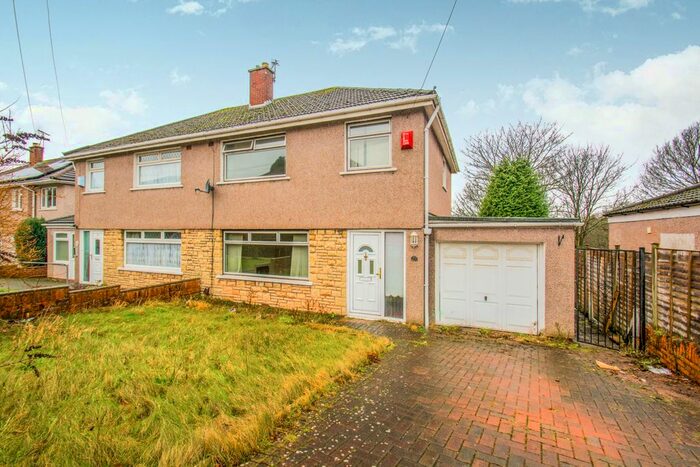 3 Bedroom Property To Rent In Tiverton Drive, Cardiff, CF3