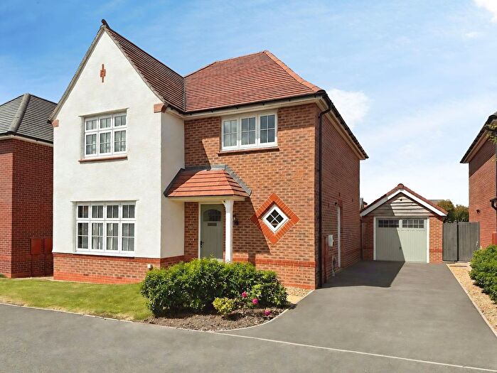 4 Bedroom Detached House For Sale In Nash Close, Woodford, SK7