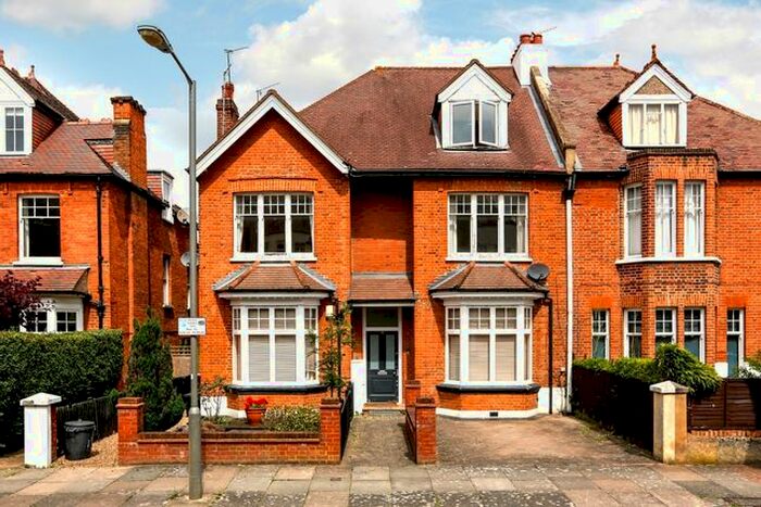 4 Bedroom Flat To Rent In Rusholme Road, London SW15