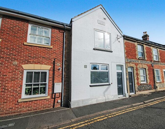 2 Bedroom House To Rent In Haydon Place, Guildford, GU1