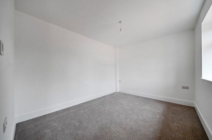 2 Bedroom Bungalow For Sale In Rowden Close, West Wellow, Romsey, Hampshire, SO51