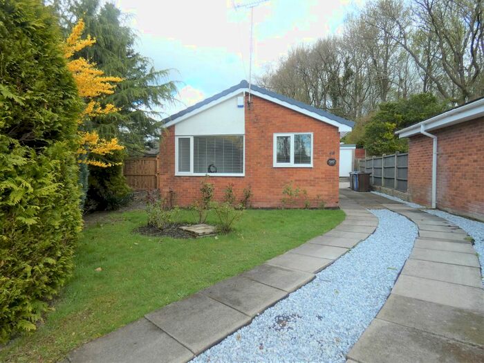 2 Bedroom Detached Bungalow To Rent In Carr Field, Bamber Bridge, Preston, PR5