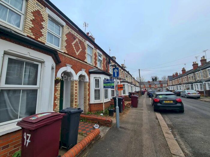 5 Bedroom Terraced House To Rent In Grange Avenue, Reading RG6