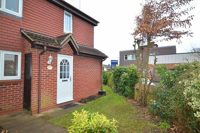 1 Bedroom Cluster House To Rent In Church View, GU46