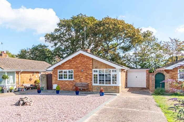 2 Bedroom Detached Bungalow For Sale In Brooksmead, Glenwood, Bognor Regis, PO22