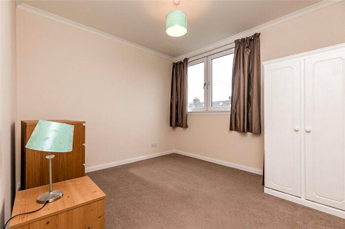 1 Bedroom Flat To Rent In Lamond Place, Aberdeen, AB25