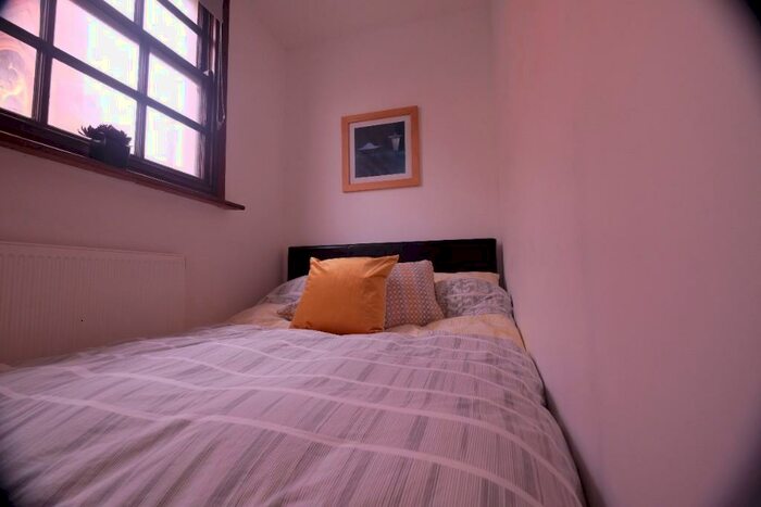 Studio To Rent In St. James's Street, BN2