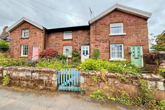 2 Bedroom Cottage To Rent In Neston Road, Neston, CH64