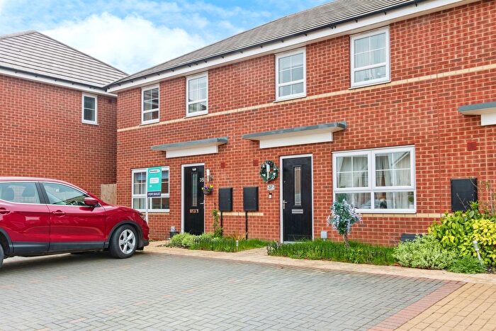 3 Bedroom Terraced House For Sale In Cranwell Crescent, Eaton Leys, Milton Keynes, MK17