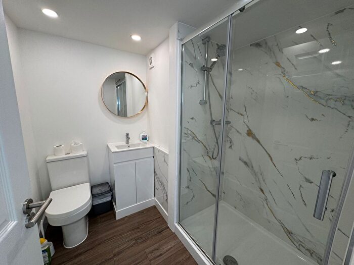 Studio To Rent In Bournemouth, BH5