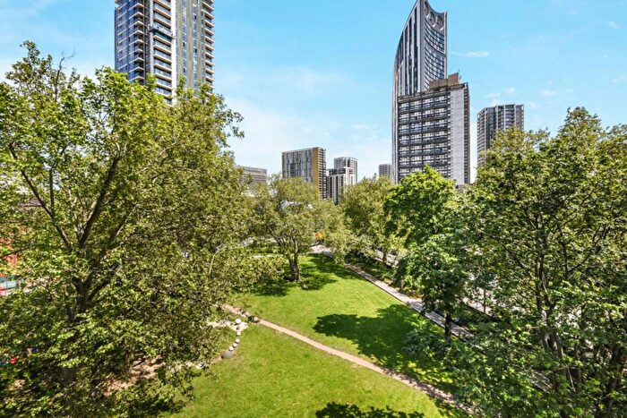 2 Bedroom Flat To Rent In Uncle Elephant & Castle, Elephant And Castle, London, SE11