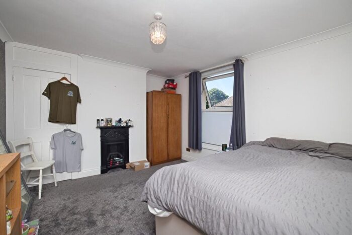 3 Bedroom Terraced House For Sale In Upper Dumpton Park Road, Ramsgate, Kent, CT11