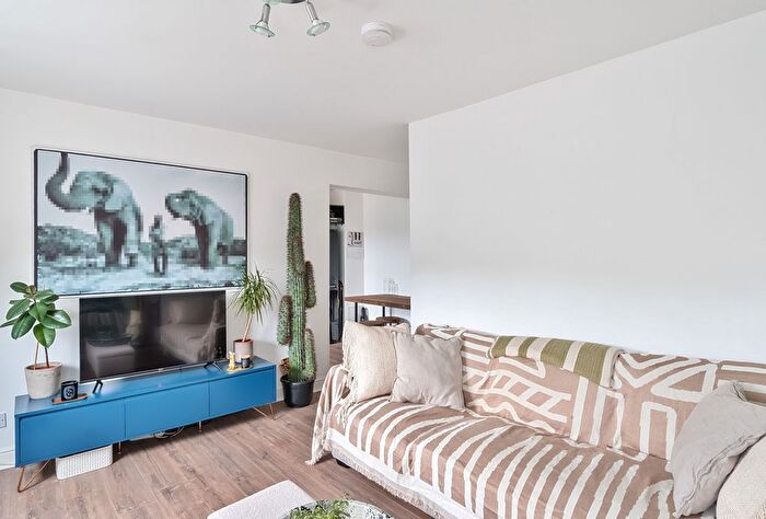 1 Bedroom Flat For Sale In Great Stanhope Street, Bath, Somerset, BA1