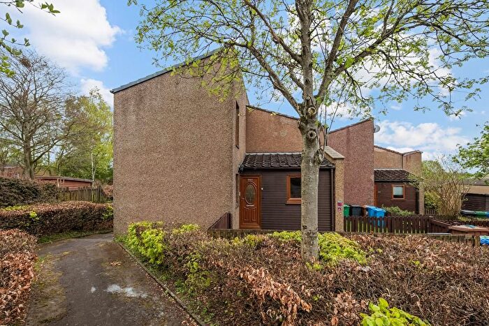 3 Bedroom End Of Terrace House For Sale In Jenny Gray Path, Glenrothes, KY7