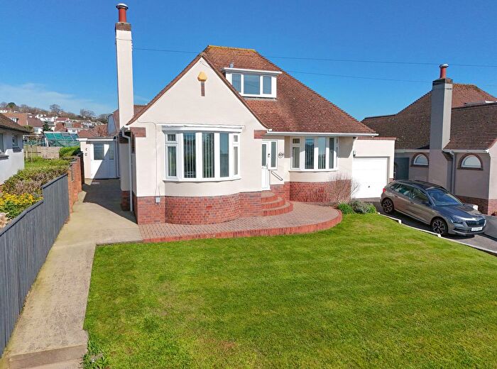 3 Bedroom Bungalow For Sale In Winsu Avenue, Preston, Paignton, TQ3