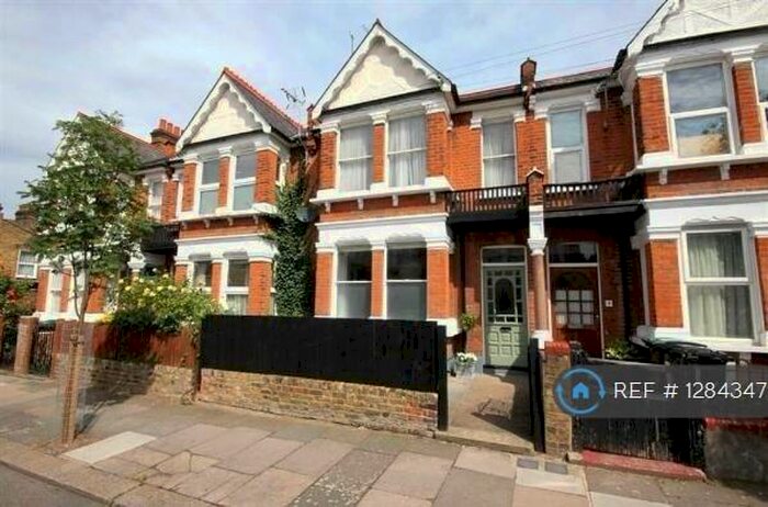 2 Bedroom Flat To Rent In Tottenham, London, N17