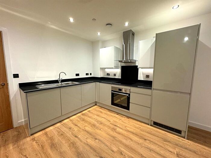 1 Bedroom Flat To Rent In Camden Drive, Birmingham, B1