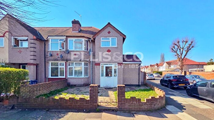 3 Bedroom End Terrace House For Sale In Pembroke Road, Greenford, UB6
