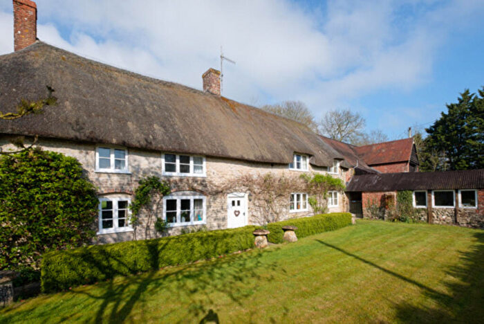 4 Bedroom Character Property For Sale In Henley, Dorchester, DT2