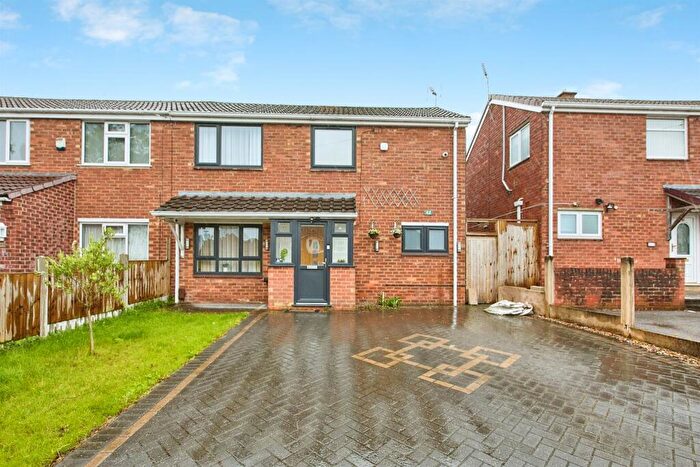 3 Bedroom Semi Detached House For Sale In Isleworth Drive, Derby, DE22