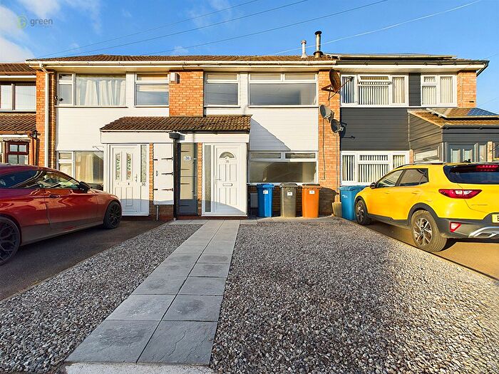 3 Bedroom Terraced House For Sale In Reindeer Road, Fazeley, Tamworth, B78