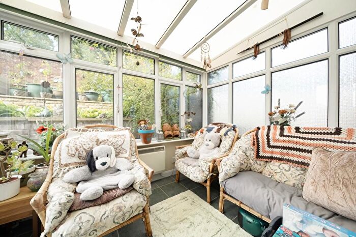 3 Bedroom End Of Terrace House For Sale In Chesham, Buckinghamshire, HP5