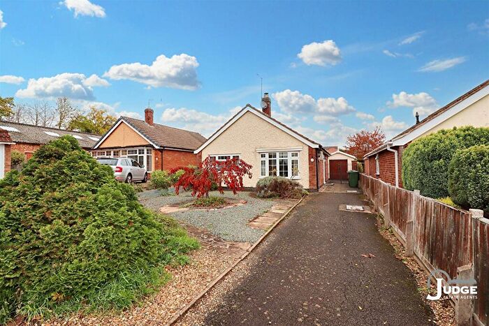 2 Bedroom Detached Bungalow For Sale In Princes Close, Anstey, Leicester, LE7