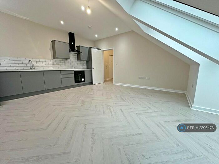 1 Bedroom Flat To Rent In Waterloo Street, Maidstone, ME15