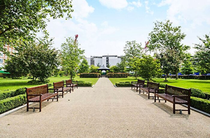 2 Bedroom Flat To Rent In Heritage Avenue, Colindale, London, NW9