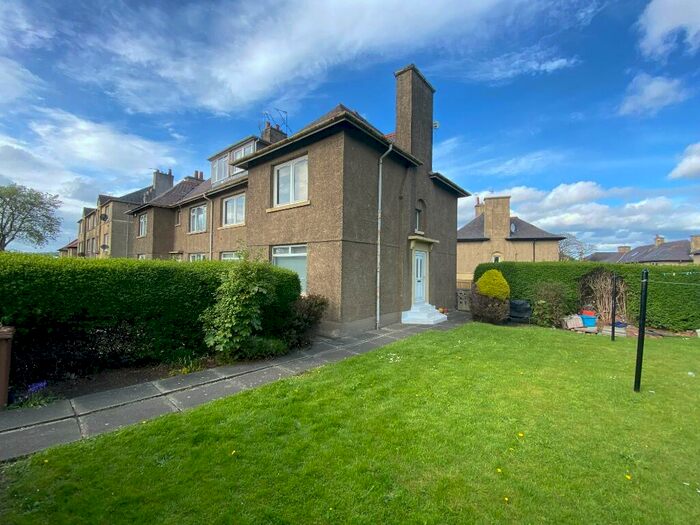 4 Bedroom Flat To Rent In Hutchison Terrace, Chesser, Edinburgh, EH14