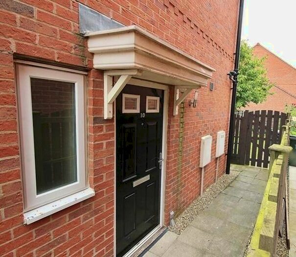 1 Bedroom Town House To Rent In Larch Way, Selby, YO8