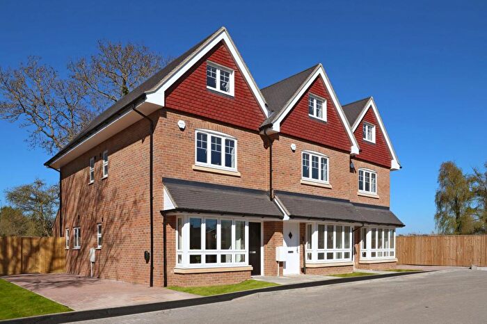 4 Bedroom Terraced House For Sale In Berry Drive, Farnham Royal, SL2