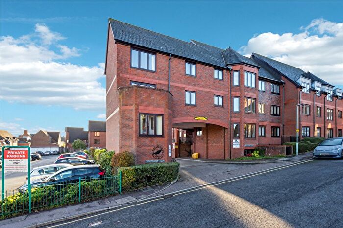 2 Bedroom Property For Sale In Cowper Road, Berkhamsted, Hertfordshire, HP4