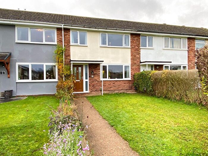 3 Bedroom Terraced House For Sale In Deal Grove, Sawston, Cambridge, CB22