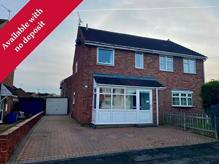 3 Bedroom Semi-Detached House To Rent In Third Avenue, Grantham, NG31